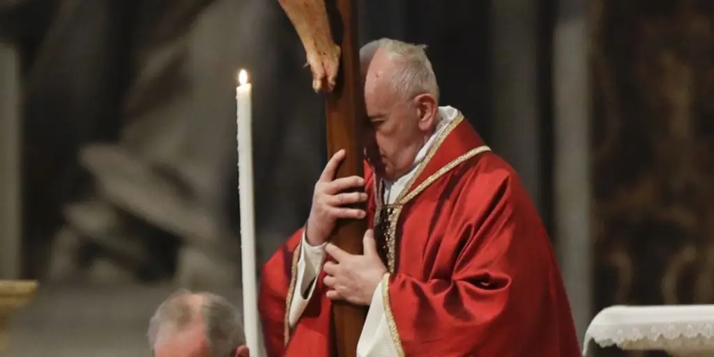 Папа провел мессу для учителей и учеников