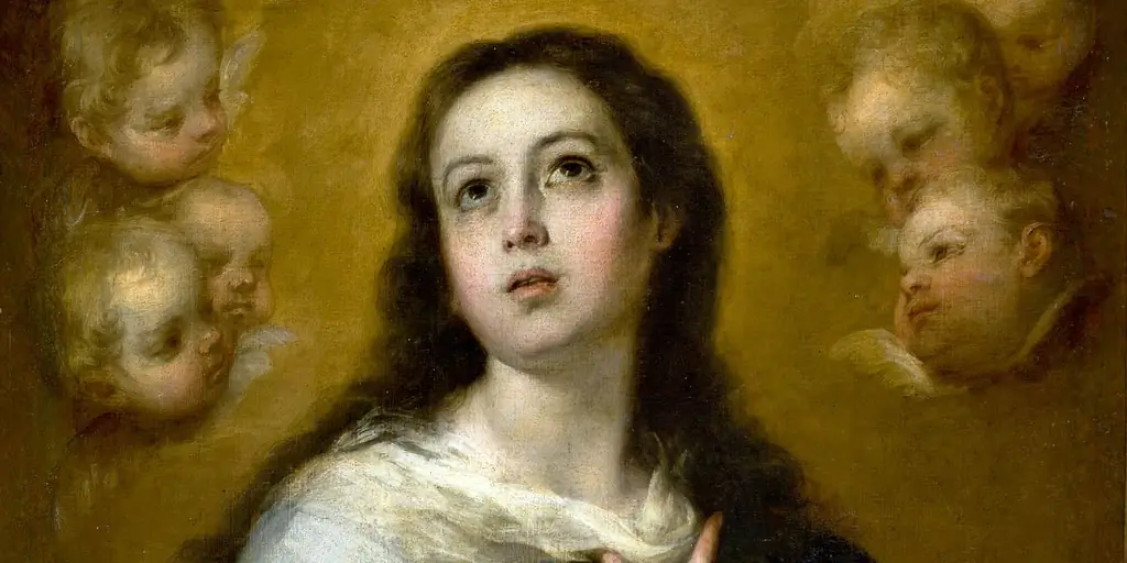 Почему май называют "Месяцем Марии's"?