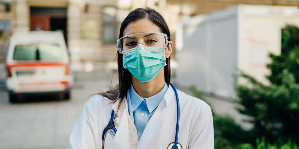 В этот Первомай мы вспоминаем труд заботы о мире