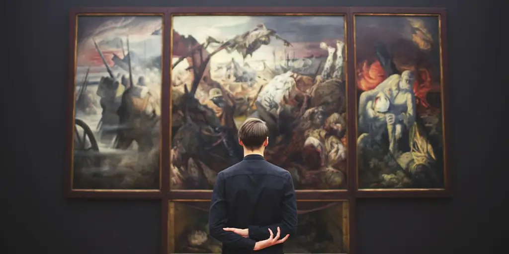 Поскольку толпы возвращаются, Ватикан предостерегает от агрессивной дезинфекции культурных объектов