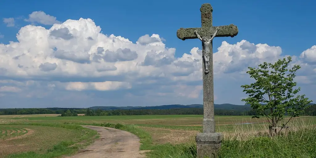 Христианство снова открылось после первой пандемии