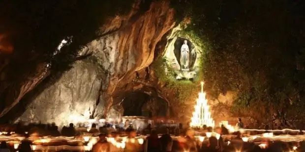 грута-лурдес