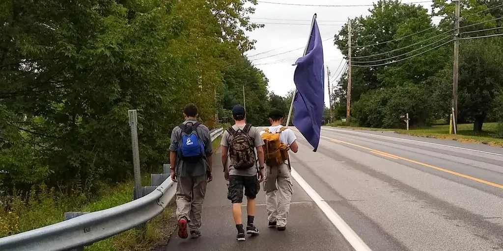 ПОДРОСТКОВОЕ ПАЛОМНИЧЕСТВО