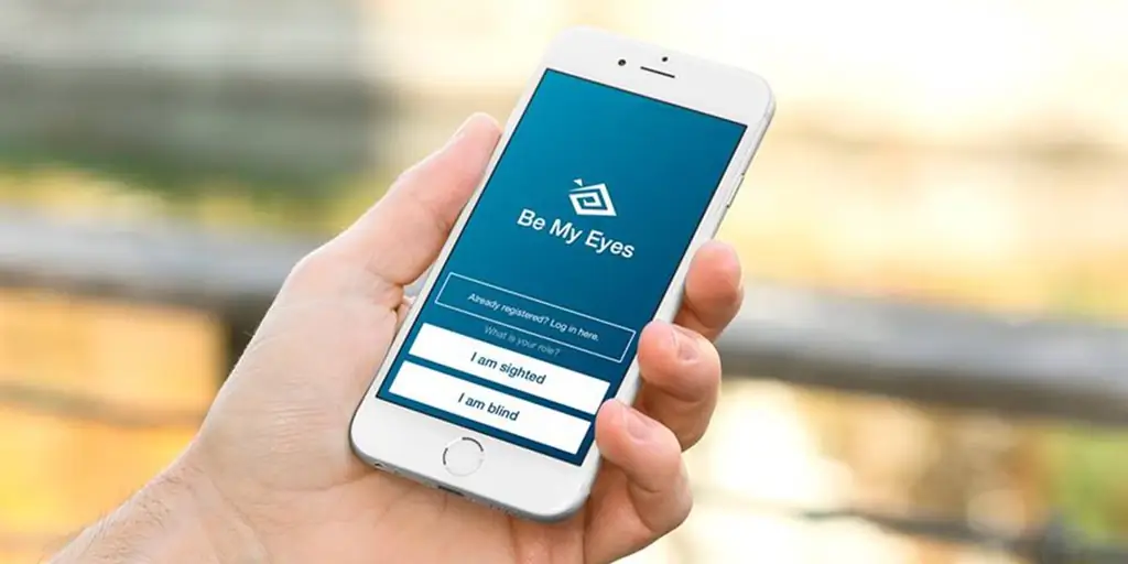 Это приложение позволяет вам помогать слепым людям по всему миру