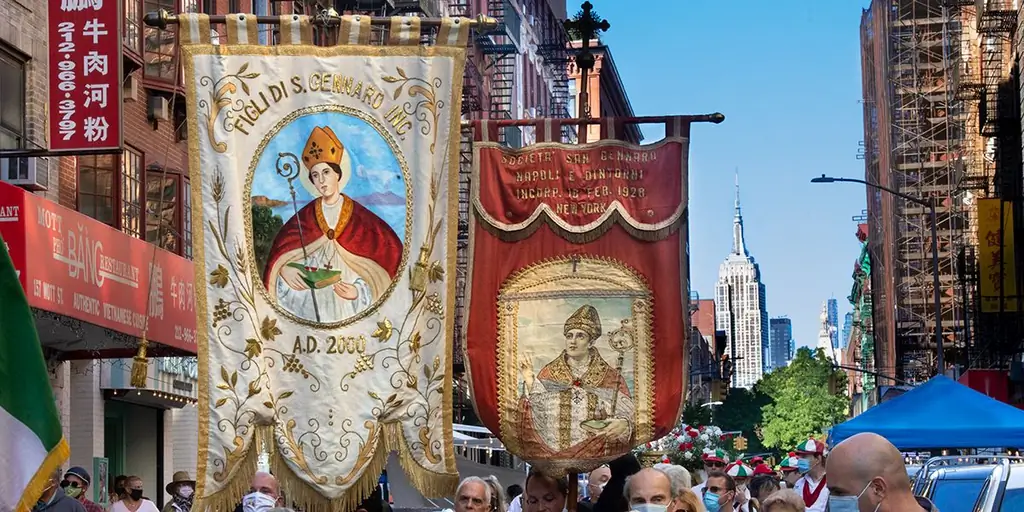 Эксклюзивные фотографии: Праздник Святого Дженнаро в Нью-Йорке возвращается к своим скромным корням