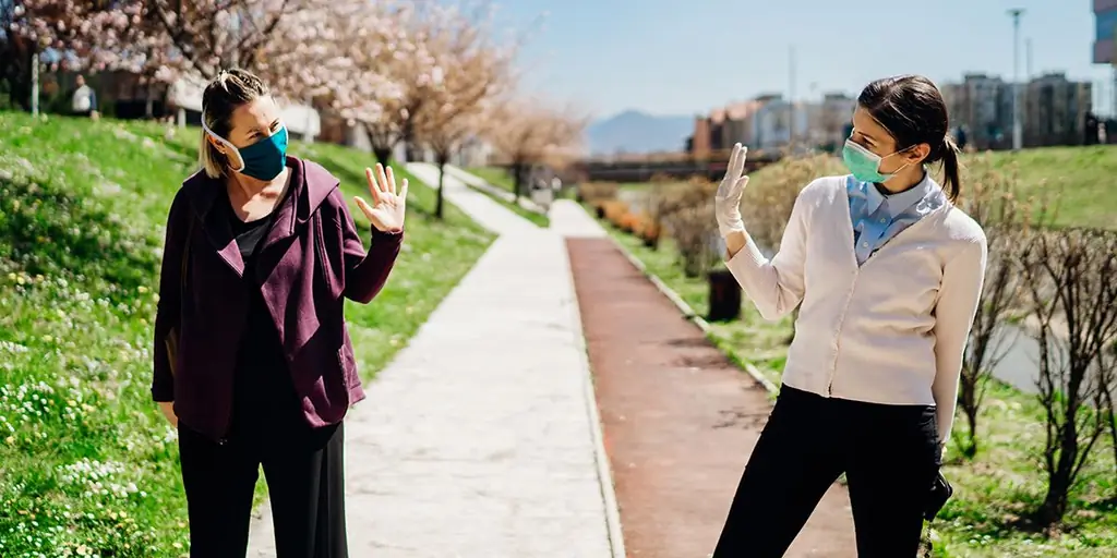 СОЦИАЛЬНОЕ ДИСТАНЦИРОВАНИЕ