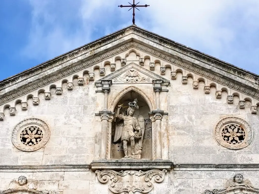 Мощи святого Архангела Михаила