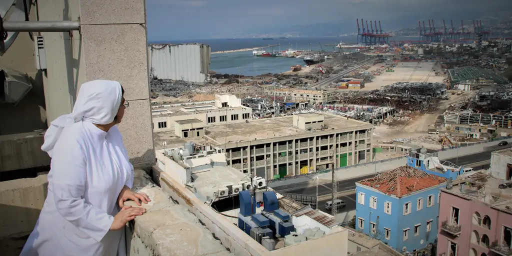 «Мы должны снова подняться из руин», – говорит директор больницы Святого Розария в Бейруте