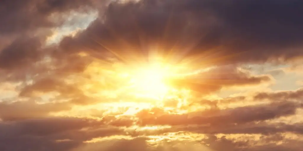 Бог простирается к нам с распростертыми объятиями в Рождество