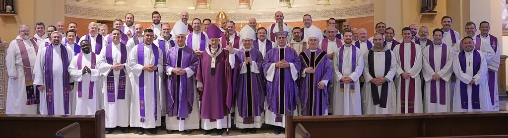 Евхаристические проповедники отступают