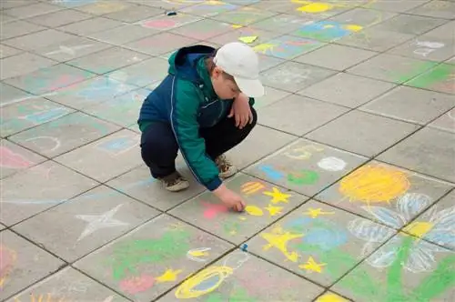 Как сделать потрясающую раскраску для меловой доски