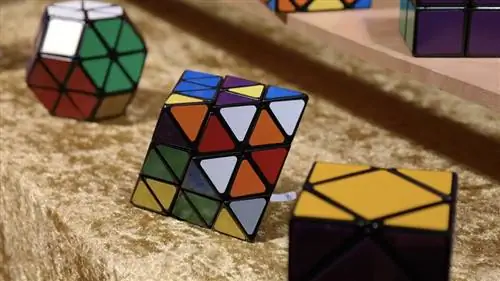 Креативное решение проблем: создание смысла из противоречивых идей