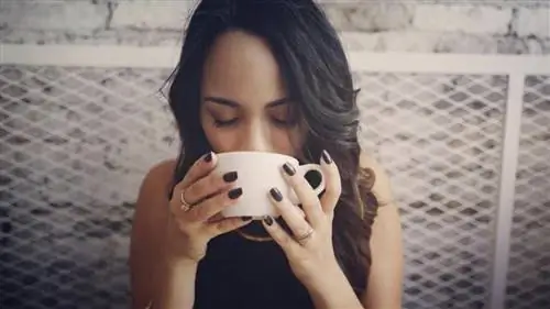 12 неожиданных преимуществ горячей воды