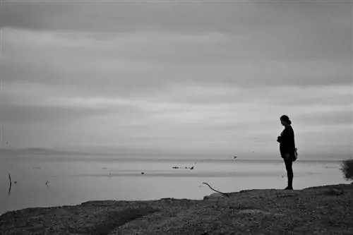 Вот как отрицательные эмоции вызывают боль в разных частях тела