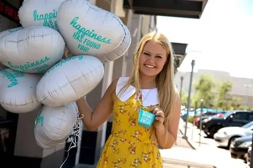 Как 14-летняя девочка стала миллионершей