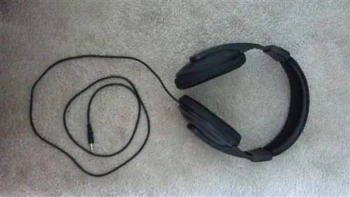 10 лучших и 10 худших наушников, которые вам нужно знать