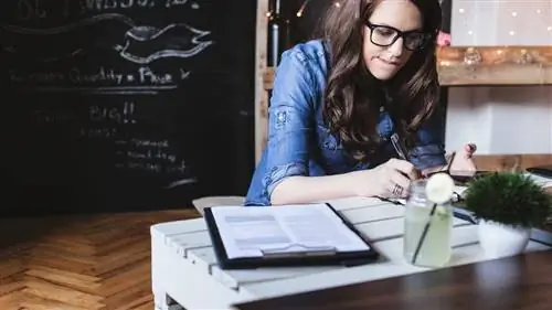 Почему люди, которые постоянно делают заметки, чаще добиваются успеха