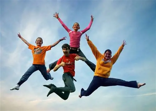 10 привычек, которые создают счастливую семью