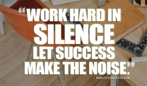 Успех в вдохновляющей тишине. Цитата из изображения