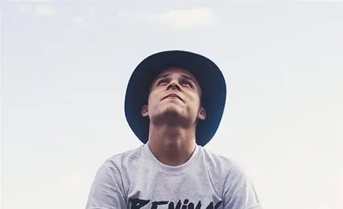 Почему первостепенная необходимость показать себя настоящего ведет к успеху