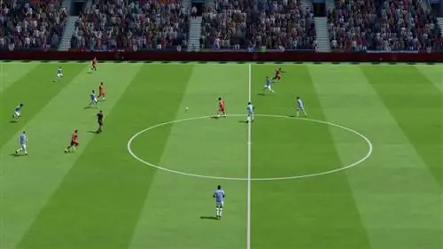 Вид на футбол сверху