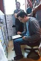 Офис Сета Макфарлейна