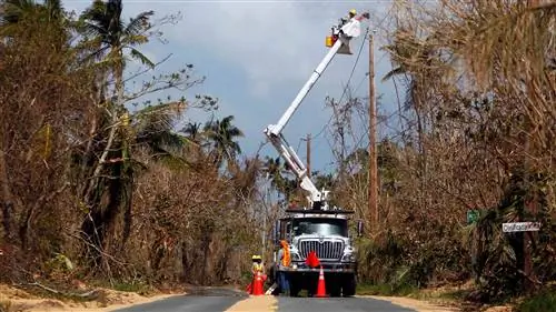Как Tesla и Илон Маск могут начать восстановление энергосистемы Пуэрто-Рико