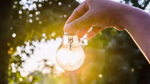 Ученые Массачусетского технологического института перерабатывают свет, чтобы создать самую эффективную лампочку в мире