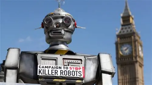 У бывшего чиновника Пентагона есть идея, как мы можем избежать робопокалипсиса