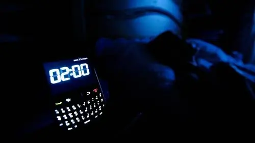 Что происходит, когда мы проверяем наши смартфоны перед сном?