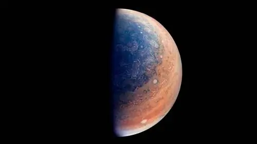 На Юпитере идет гелиевый дождь?