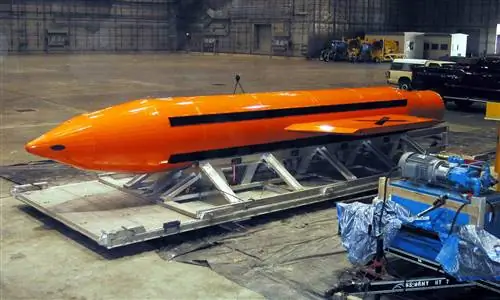 MOAB, крупнейшая неядерная бомба, сброшенная в Афганистан. Итак, насколько он велик?