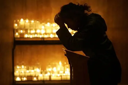 Исследование выявило связь между повреждением мозга и религиозным фундаментализмом