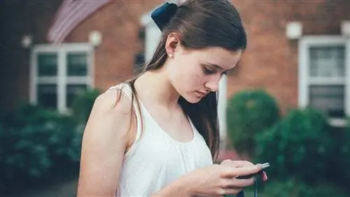 Как эта пара превратила любовь подростков к переписке в любовь к чтению книг