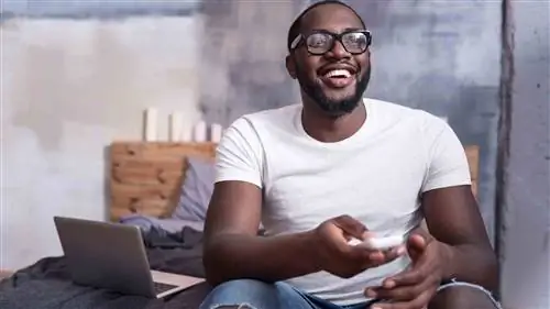 Экономика и политика: угнетает, правда? Не так, говорят молодые люди