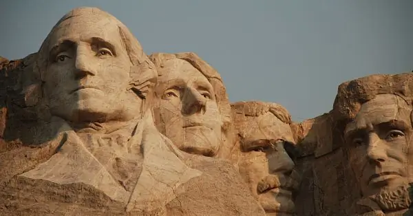 Что является основой (если таковая имеется) прав человека?