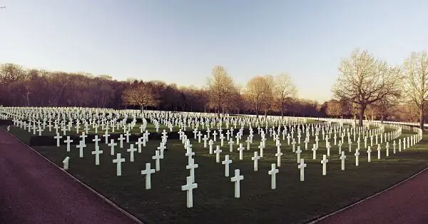 Всегда ли Бог добивается своего?