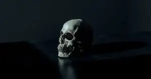 Является ли Библия историей ужасов?
