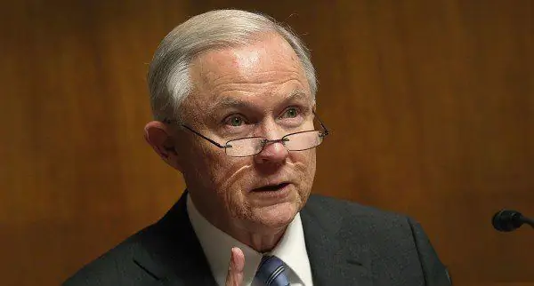 Через Викисклад (общественное достояние)