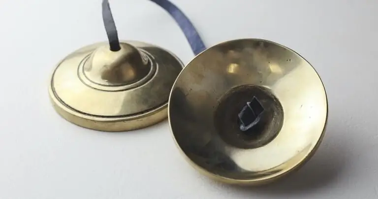 Звенящие тарелки и пандемия 21 века – сострадание ли это?