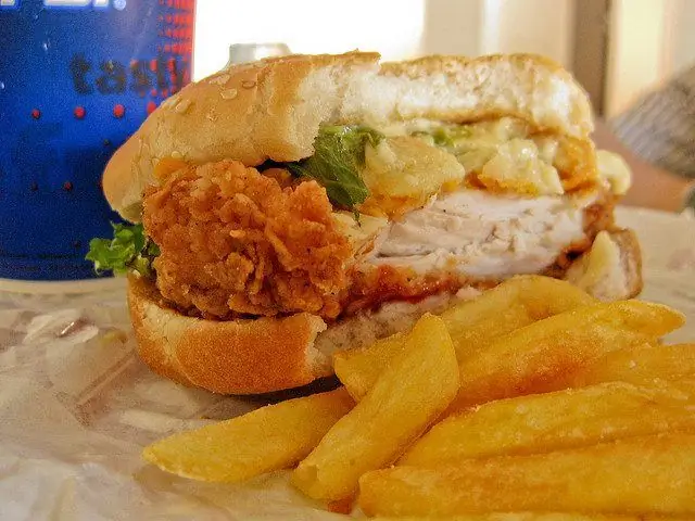 Нездоровая пища – это плохой выбор не одного человека. Это американская проблема