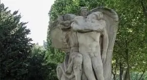 Ангелы: Божьи верные бури