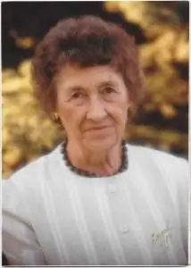 Бабушка Леона