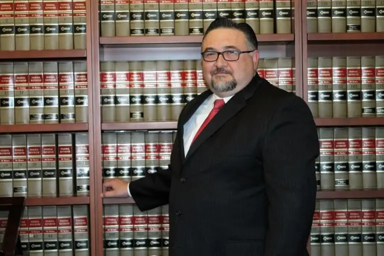 Иисус во второй раз отрекается от церкви из-за COVID-19