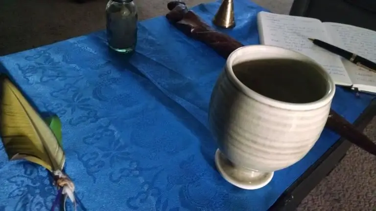 Волшебный алтарь (c)2017 автор