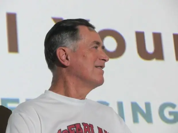 Тренер Джим Уайт МакФарланд США