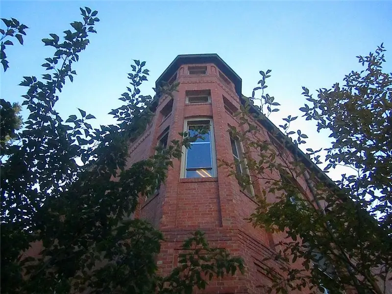 Моменты насилия, потом - год благодати и любви