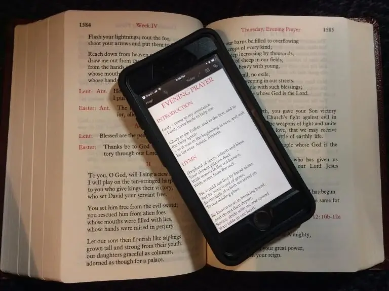 Легкий способ совершать литургию часов