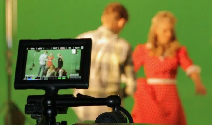 Священник и выпускник киношколы размышляет о кризисе жестокого обращения в Голливуде