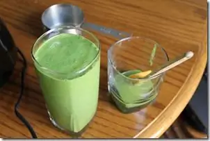 Капустный банановый смузи